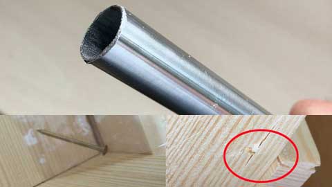 飛び出した釘を抜く